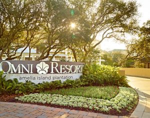 front of omni hotel in amelia island